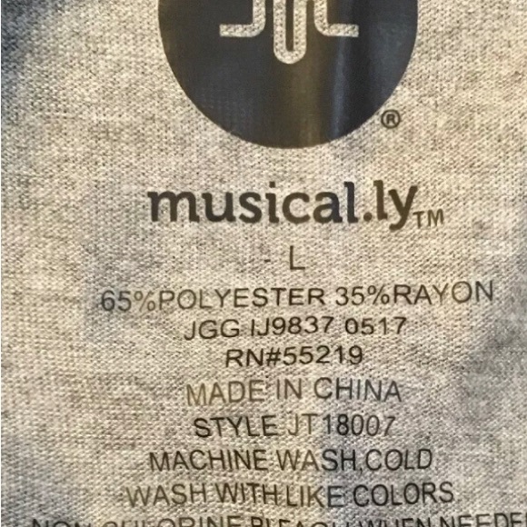 MUSICAL.LY Streaming APP Logo SHIRT TANK SLEEVELESS Juniors/Girls Large Grey Red - Picture 4 of 5